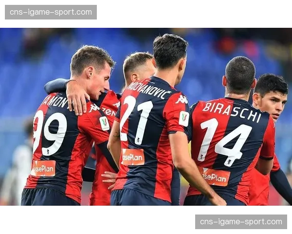 中场观察：萨索洛控球率占优，但难以突破国际米兰防线组织。